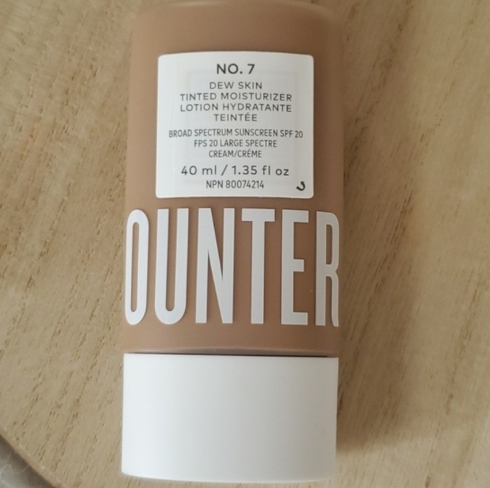 BeautyCounter Dew Skin Tinted Moisturizer - Picture 5 of 7